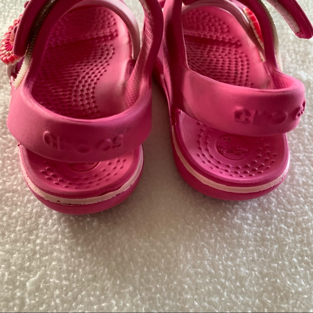 Crocs - Picture 7 of 8